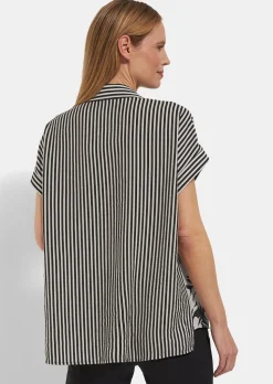 Kurzärmelige Bluse im Mustermix