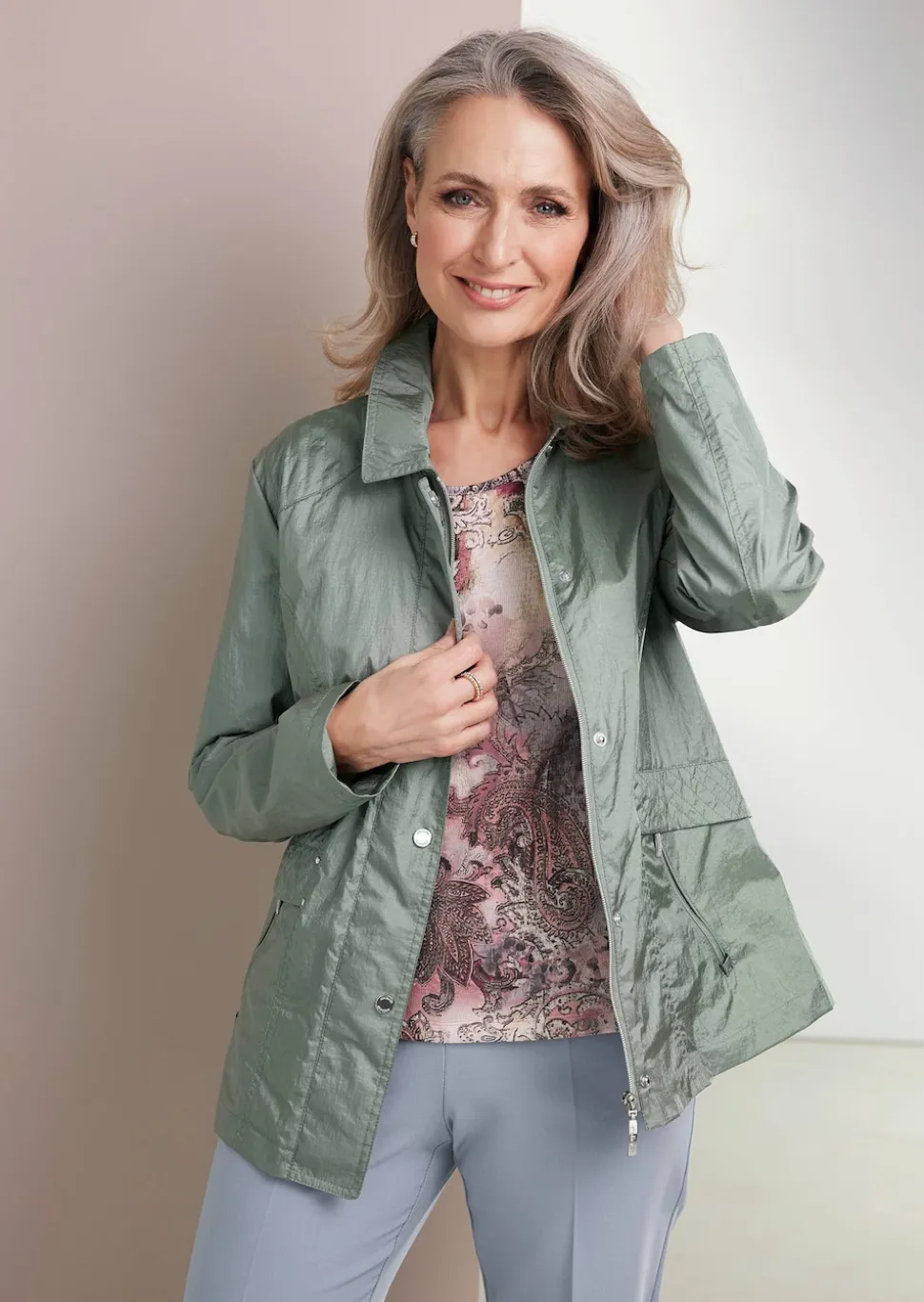 Leichte Jacke mit edlem Schimmer
