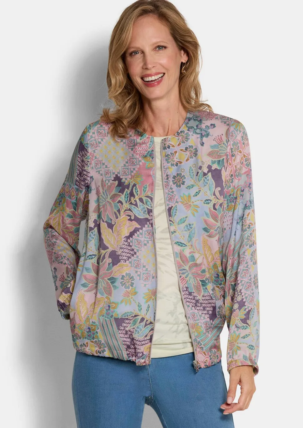 Leichter Blouson aus Viskose-Satin
