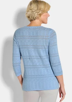 Leichter Strickpullover mit Ajourmuster