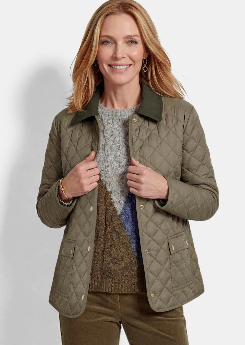 Leichte Steppjacke mit Kontrastkragen