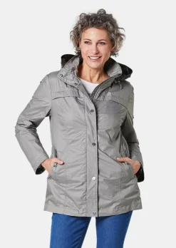 Leichtjacke mit vielen Details