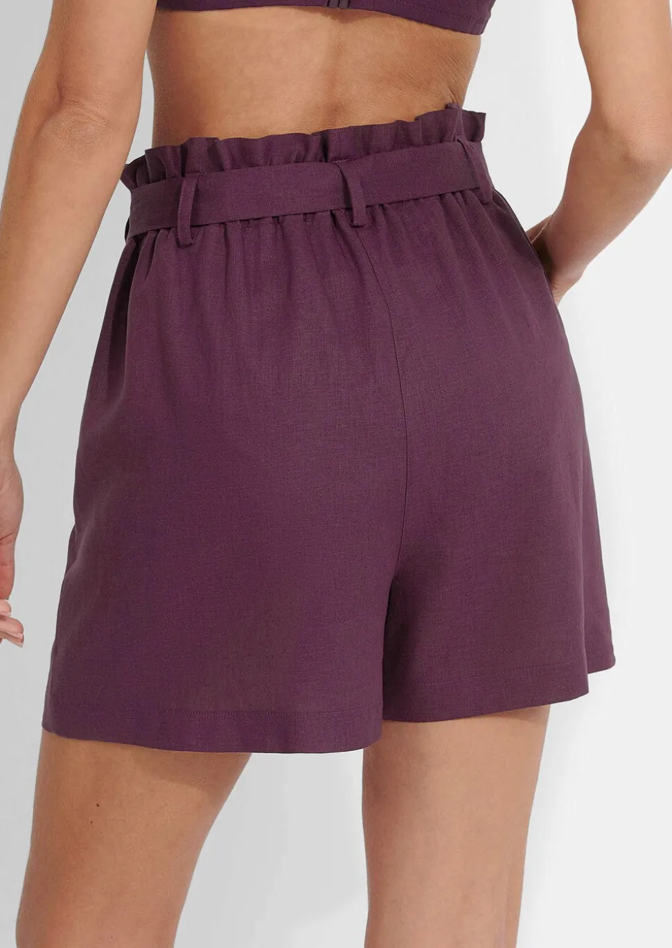 Leinen-Shorts mit Bindegürtel