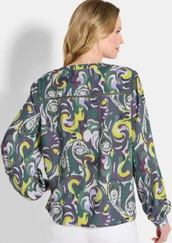Luftige Bluse mit weiten Ärmeln