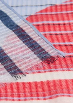 Luftiges Schaltuch im maritimen Look