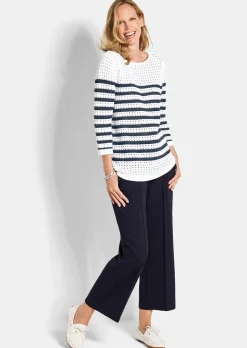 Maritimer Ringelpullover mit Ajourmuster