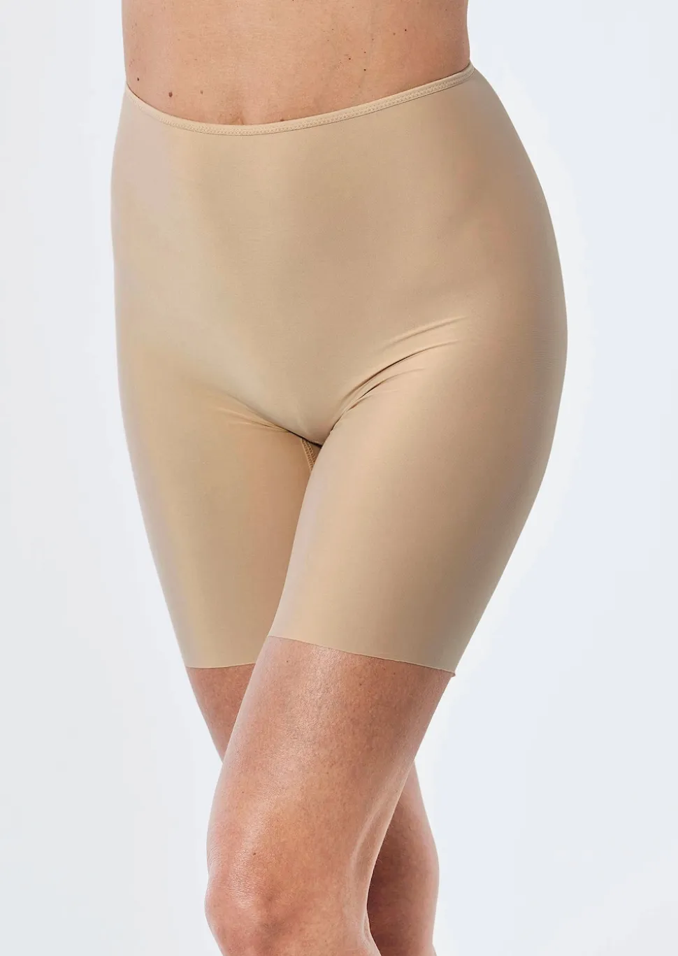 Miederhose mit Kühlfunktion
