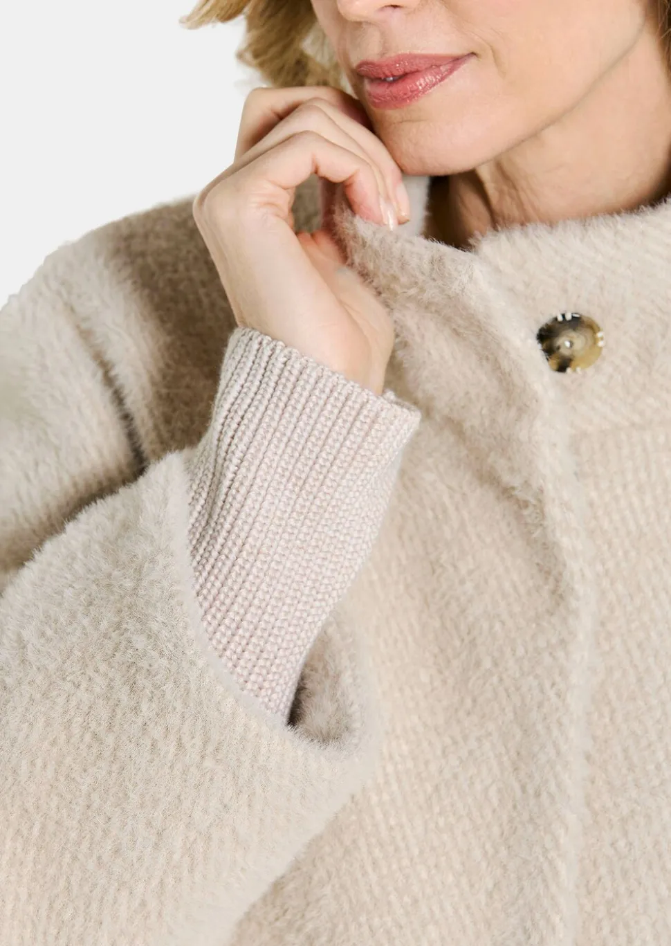 Modische Jacke mit Strickbündchen