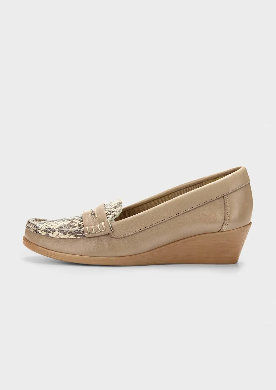 Mokassins aus Leder in Reptilien-Optik