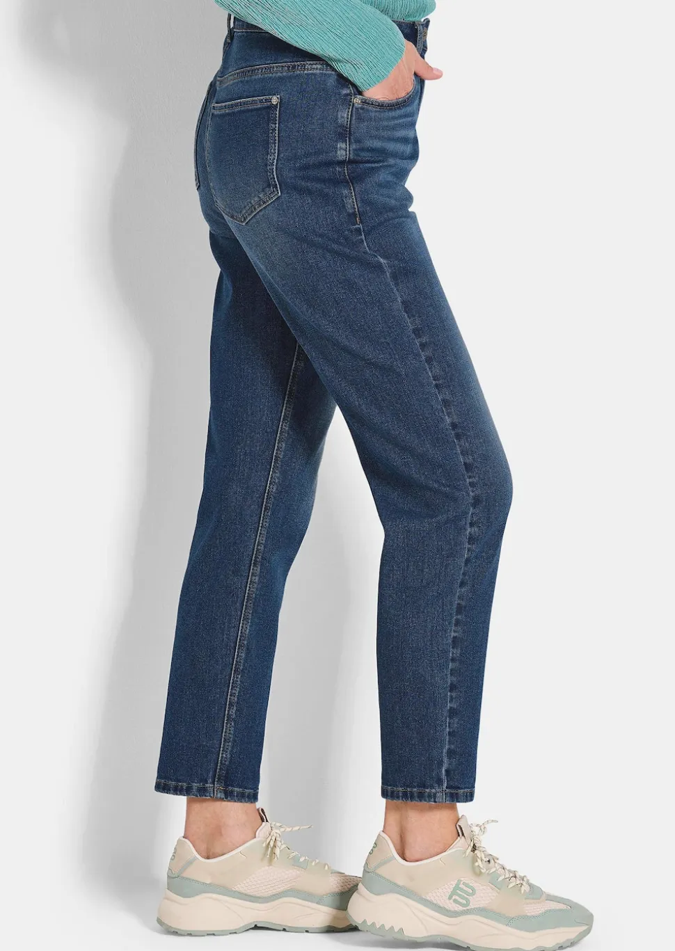 Mom Jeans SARA aus Baumwoll-Stretch
