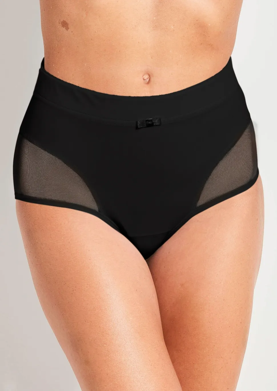 Panty mit Shaping-Effekt