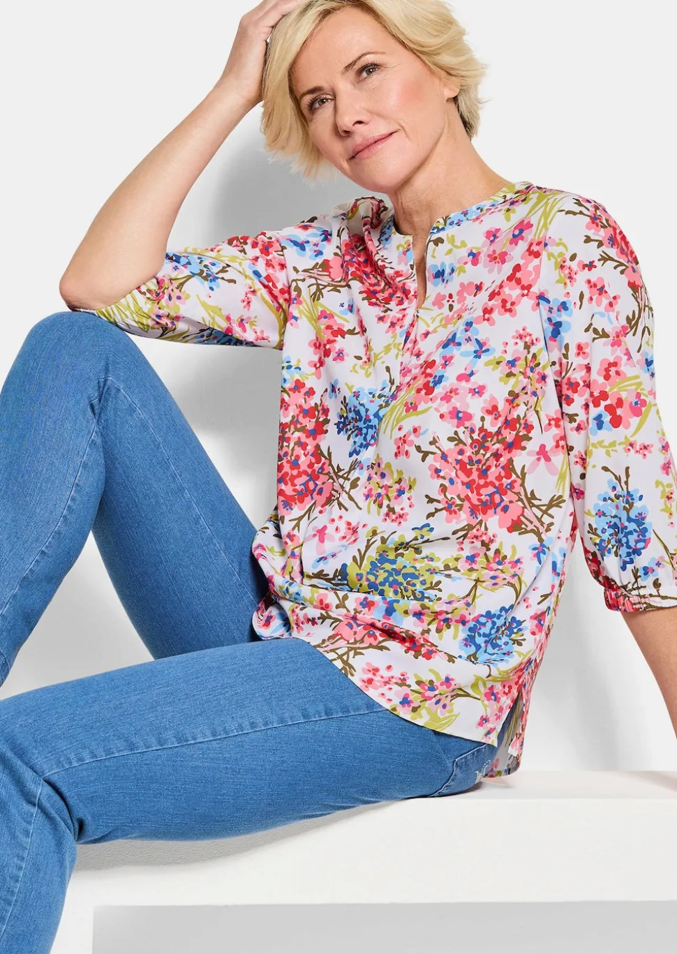 Pflegeleichte Bluse mit Blumenmuster