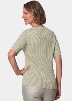 Pflegeleichter Pullover in hochwertiger Rippenstruktur