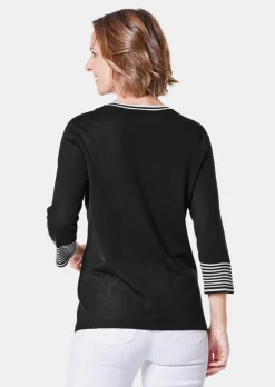 Pullover mit femininem Motiv