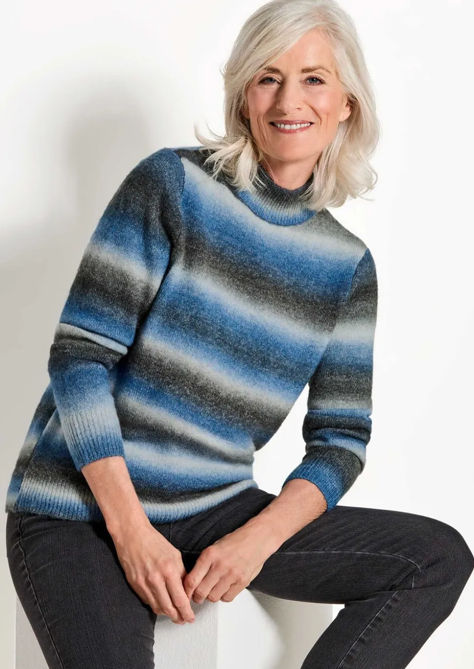 Pullover mit Stehkragen
