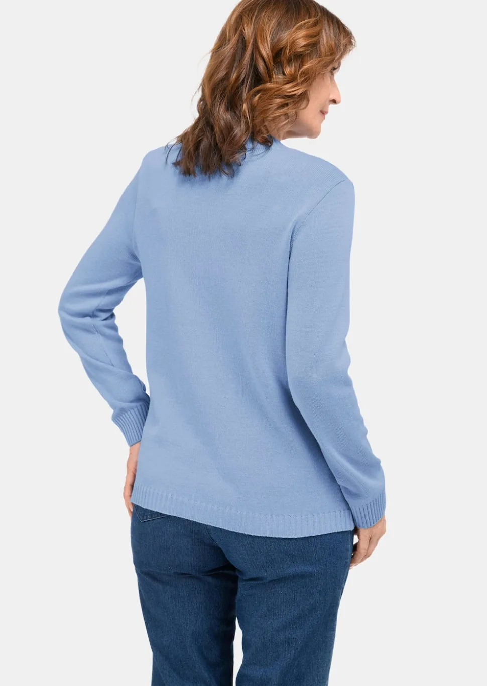 Pullover mit streckendem Zopfmuster
