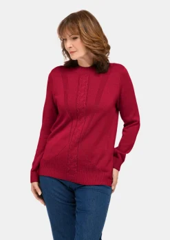 Pullover mit streckendem Zopfmuster
