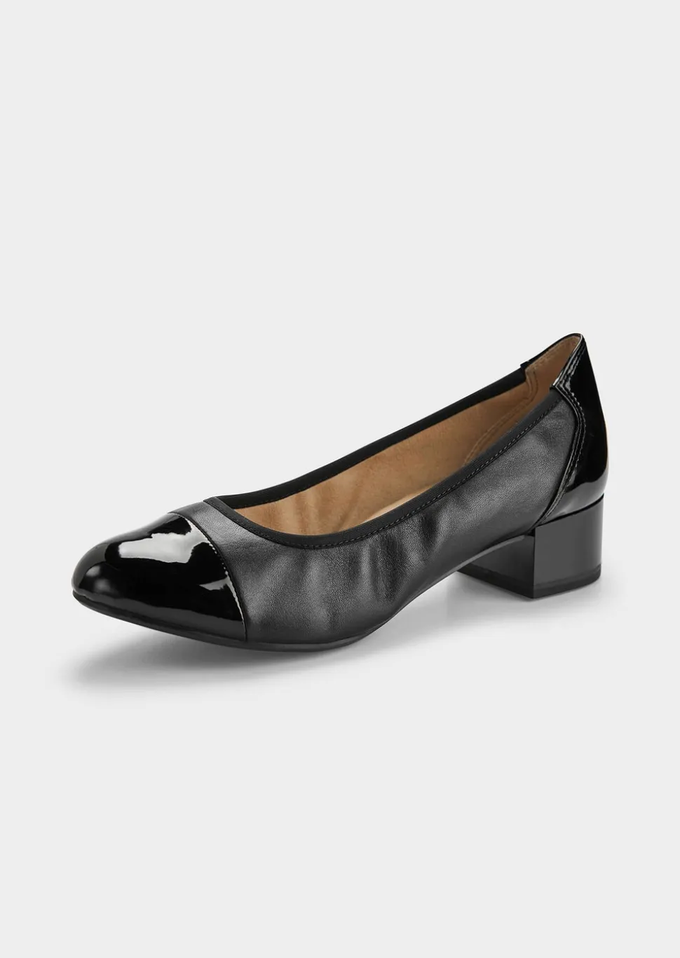 Pumps in klassischem Look