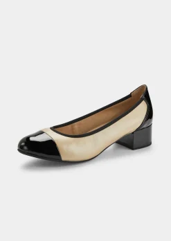 Pumps in klassischem Look