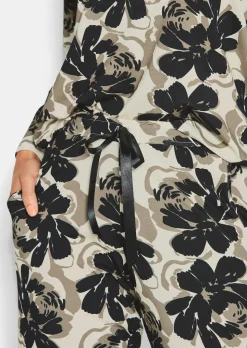 Pyjamahose mit Blumenmuster