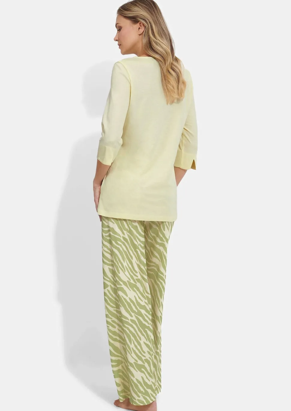 Pyjama mit dezentem Animal Print