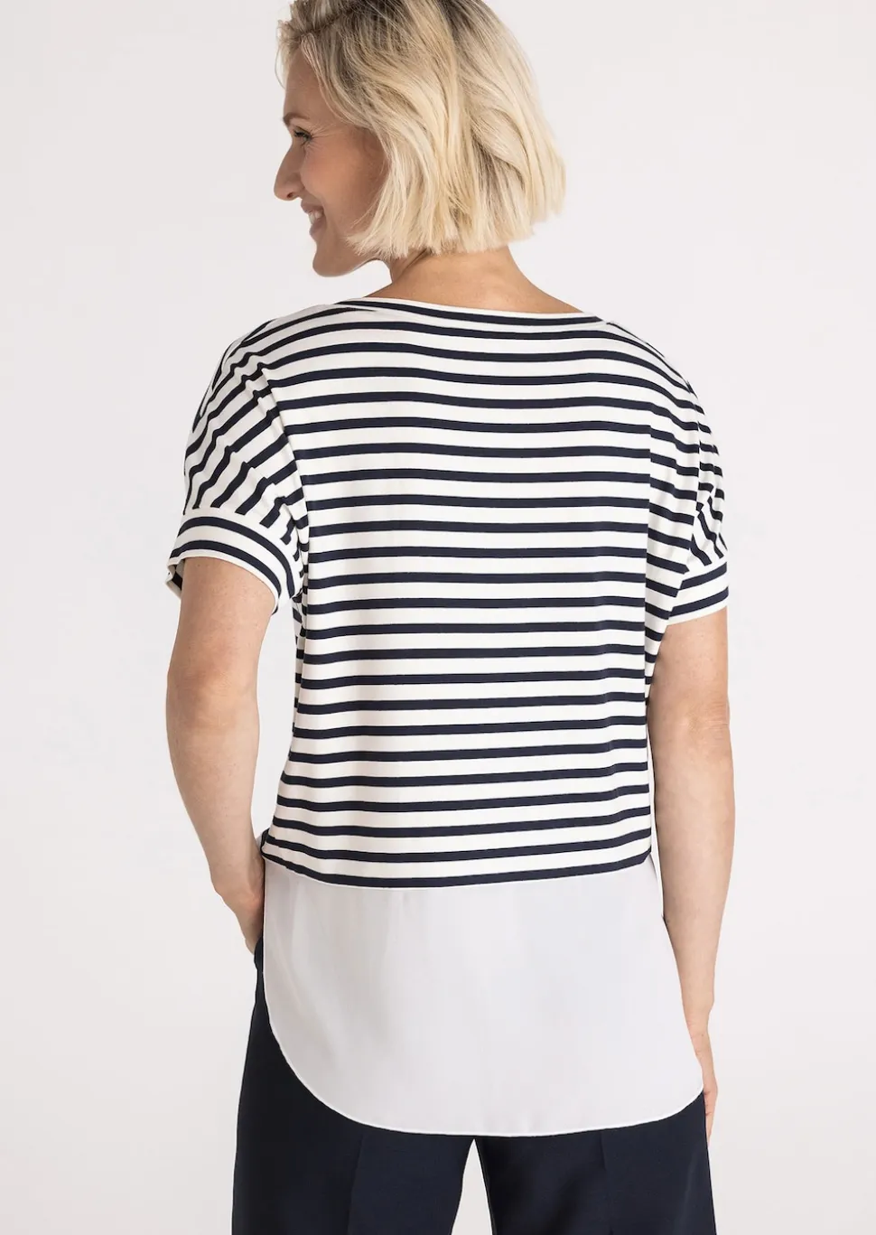 Ringelshirt mit angeschnittenem Saum