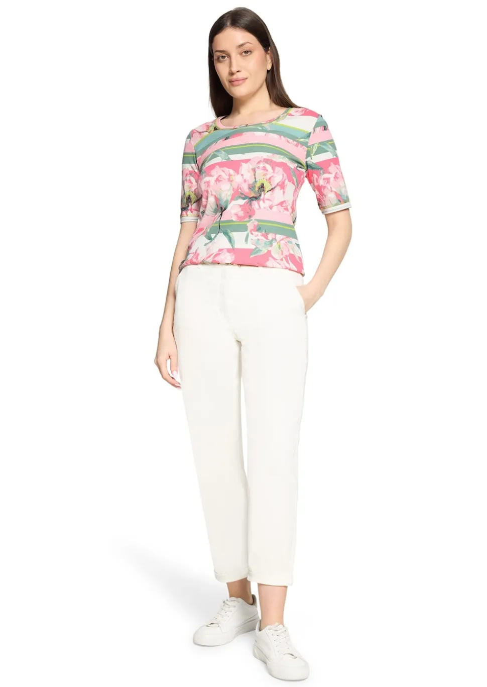 Rippenshirt mit Blüten und Streifen