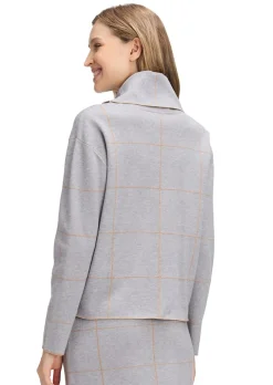 Rollkragenpullover mit Karomuster