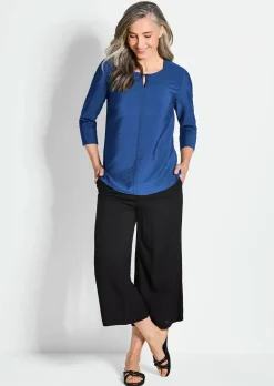 Rundhalsbluse aus strukturiertem Viskosemix