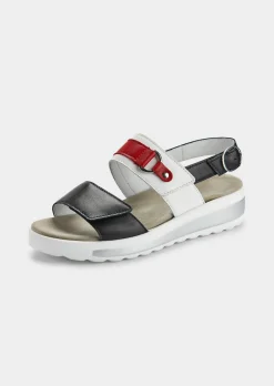 Sandale mit modischer Applikation