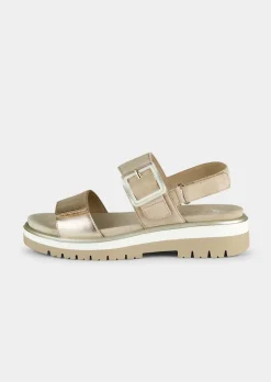 Sandalen mit dekorativer Zierschließe