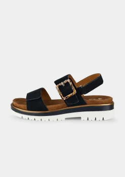 Sandalen mit dekorativer Zierschließe