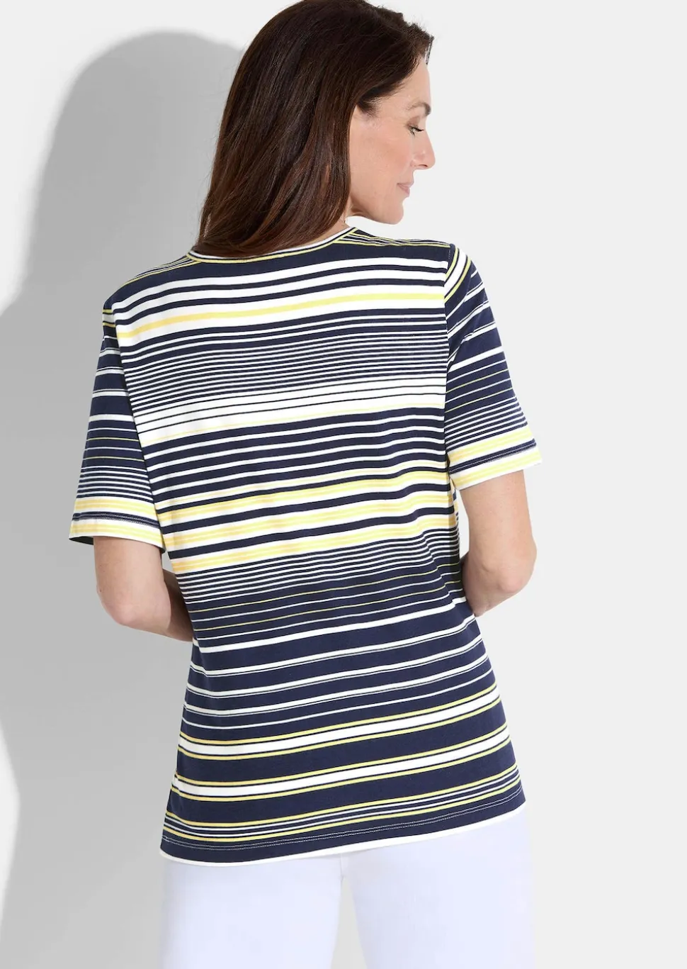 Shirt mit maritimen Streifen