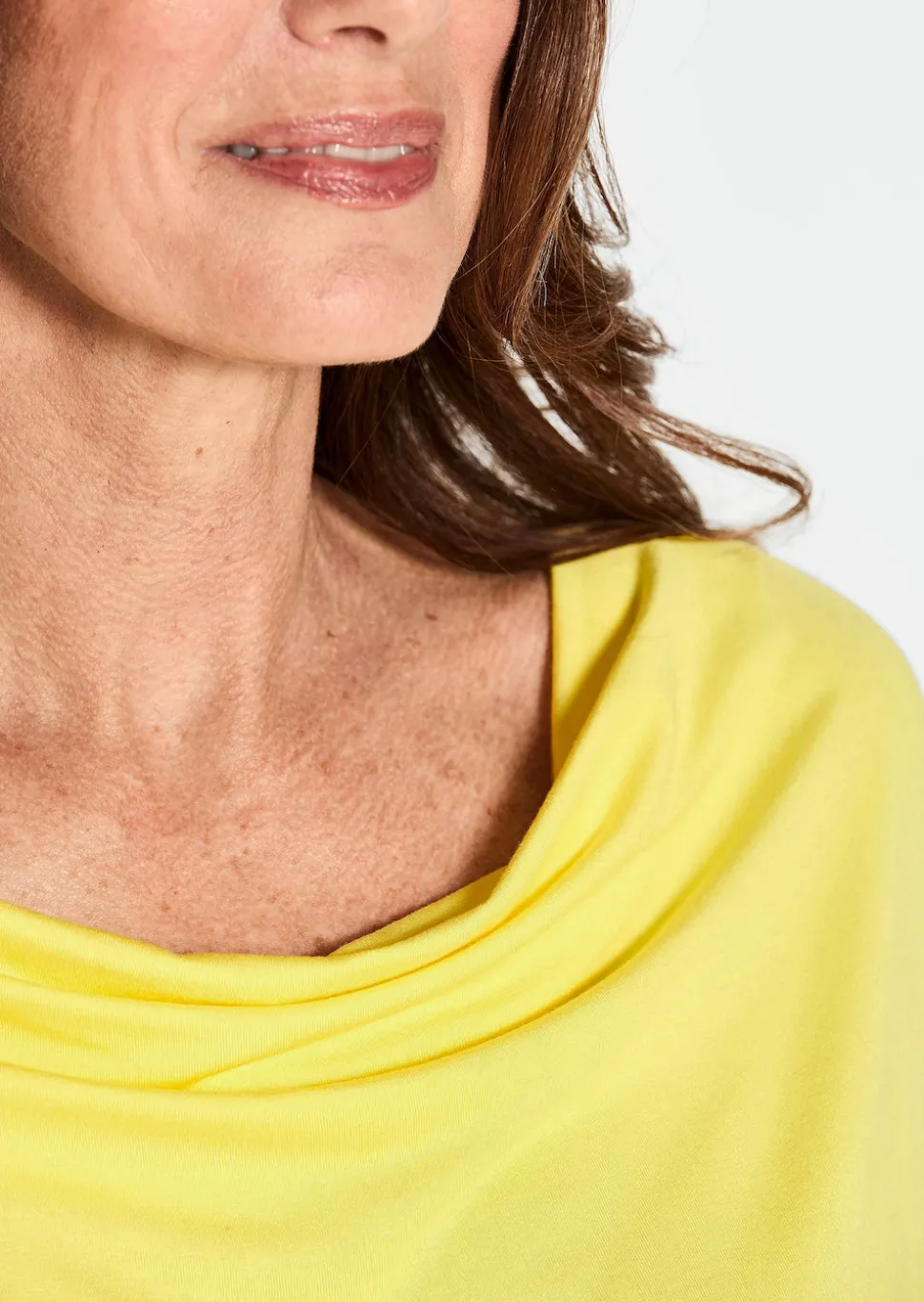 Shirt mit Wasserfallausschnitt