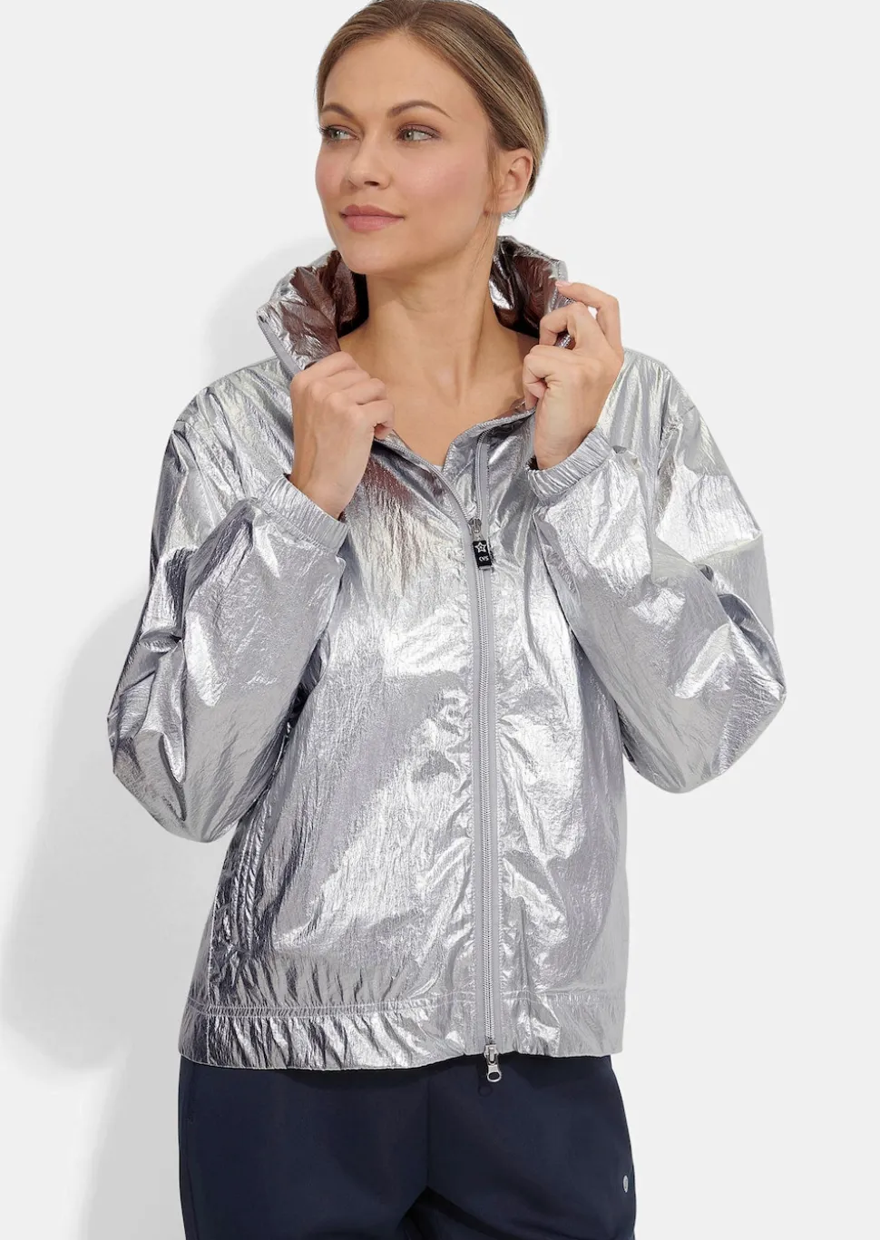 Silbern glänzende Blouson-Jacke