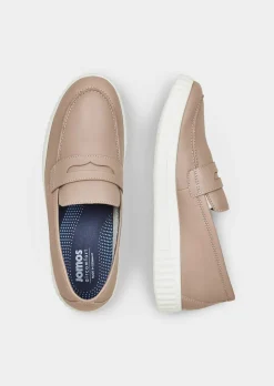 Slipper aus weichem Leder