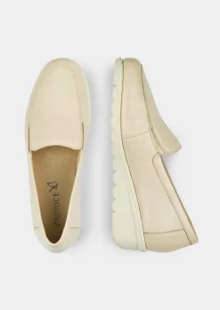 Slipper aus weichem Leder