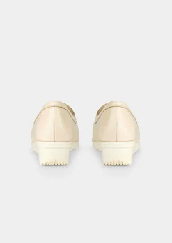 Slipper aus weichem Leder
