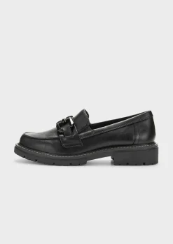 Slipper in Lackleder-Optik
