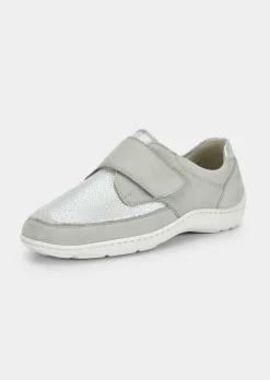 Slipper mit verstellbarem Klettverschluss