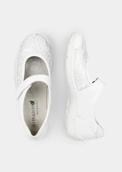 Slipper mit verstellbarem Klettverschluss