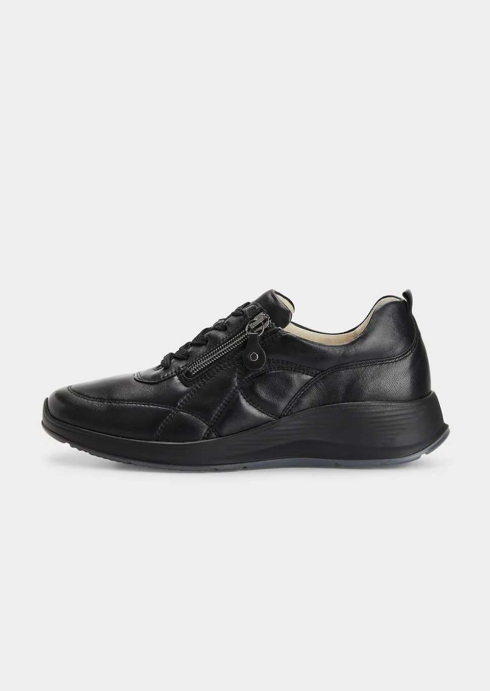 Sneaker aus Leder in Komfort-Weite