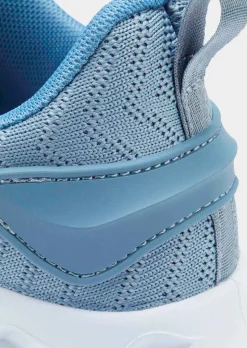Sneaker aus Mesh mit Memory Foam