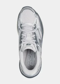 Sneaker aus Mesh mit Memory Foam