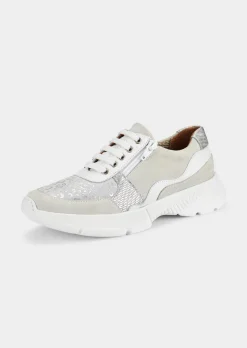 Sneaker mit Glanzdetails