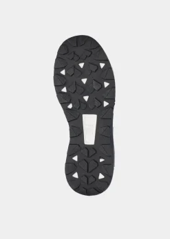 Sneaker mit Glanzdetails in H-Weite