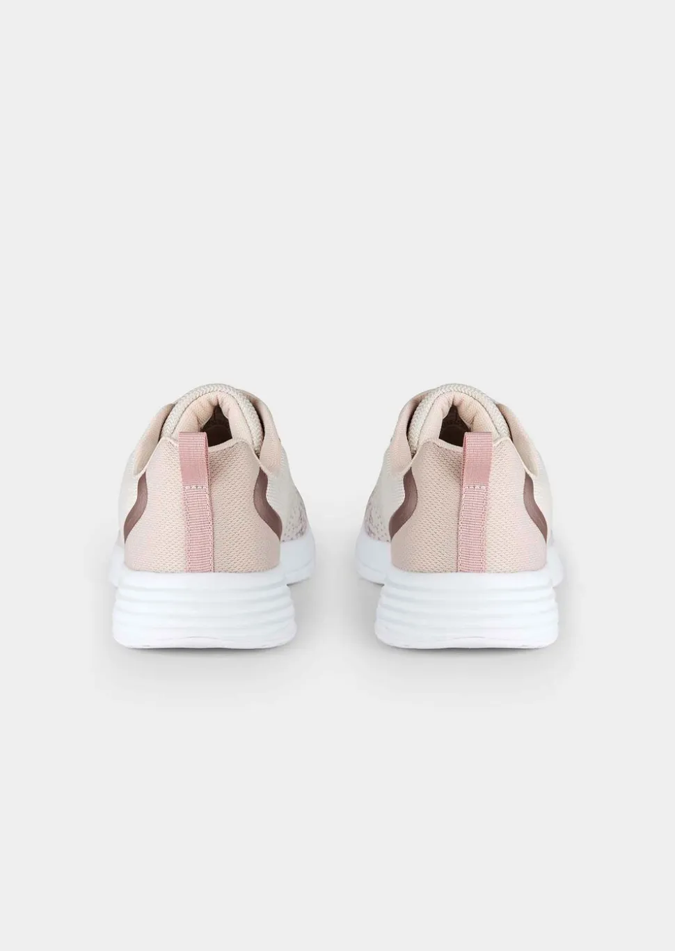 Sneaker mit herausnehmbarem Fußbett
