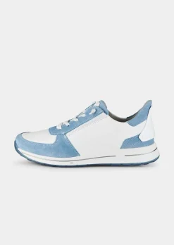 Sneaker mit herausnehmbarem Fußbett