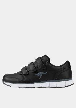 Sneaker mit Klettverschluss