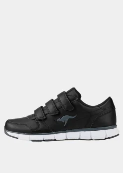 Sneaker mit Klettverschluss